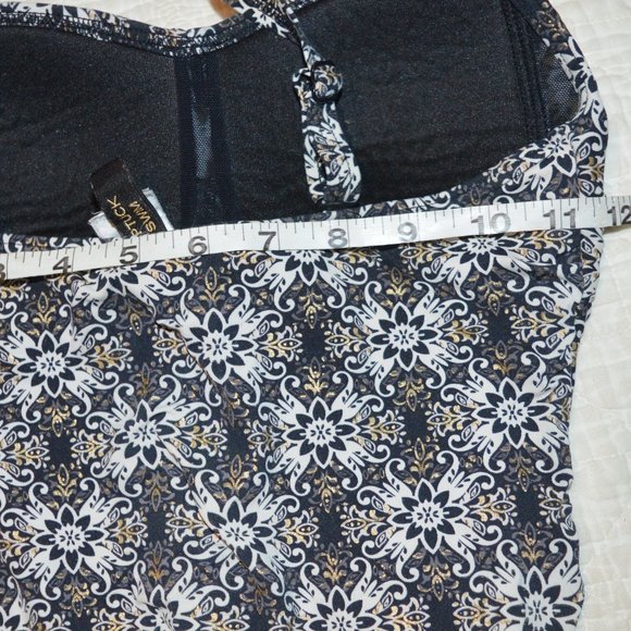 Nip Tuck Black Gold Suit Multi Fit Cup Size 8 - Picture 7 of 9